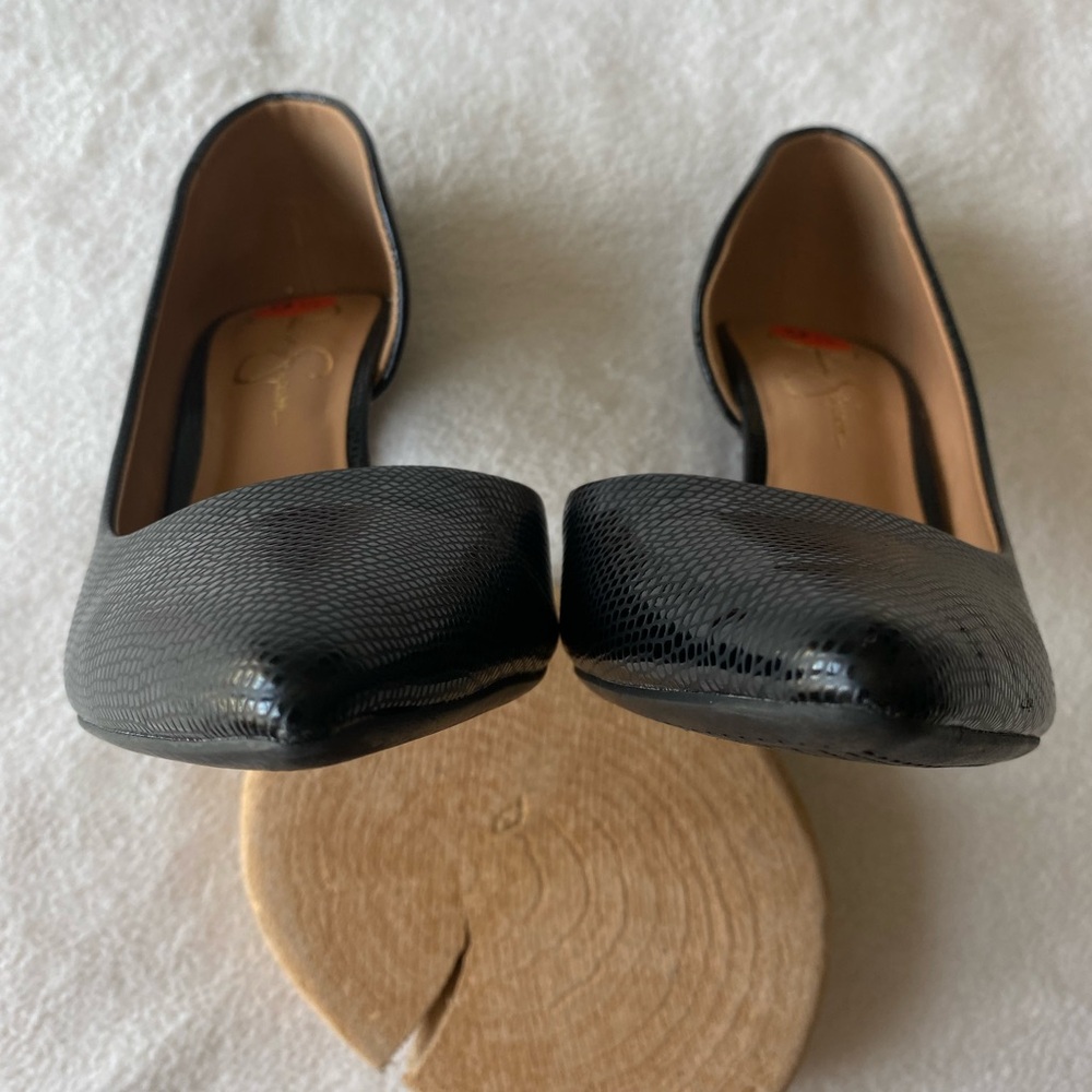 Jessica Simpson Textured Black Heels - Picture 5 of 10
